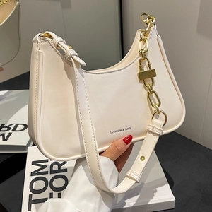 Women Urban Simple PU Leather Half Moon Underarm Bag With Adjustable Gold Chain Strap Fashion Single Shoulder Bag For Daily Use