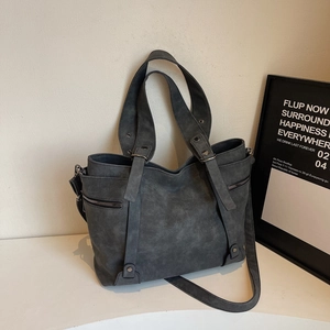 Grand sac fourre-tout gris anthracite rétro à texture mate avec double sangle pour femme