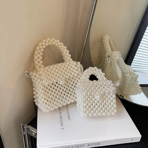 Handgefertigte weiße Perlen-Handtasche für Damen in zwei Größen mit elegantem Griff