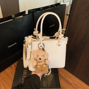 Fashion PU Leather Women Bucket Bag Lychee Pattern Handbag With Cute Bear Pendant Casual Shoulder Crossbody Messenger Bag