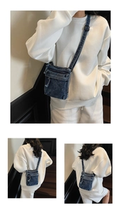 Dettagli della borsa a tracolla in denim blu stile cargo vintage con spalline regolabili