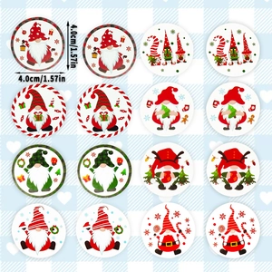 Rolle mit 500 festlichen Weihnachtsgnom-Aufklebern in 8 Designs für Weihnachtsdekoration