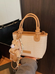 Borsa a Secchiello in Paglia Intrecciata da Donna Con Ciondolo a Orsetto Borsa a Tracolla Piccola Estiva da Spiaggia
