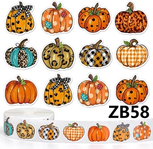 Détail d'autocollants citrouilles d'automne avec motifs léopard et carreaux sur rouleau