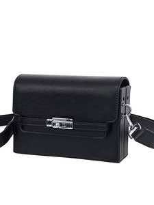 Classic PU Leather Shoulder Bag For Women Vintage Silver Metal Lock Underarm Crossbody Bag Fashion Casual Commuting Bag