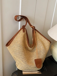 Women Large Capacity Straw Woven Tote Bag Summer Beach Holiday Shoulder Bag With PU Leather Trim And Decorative Charm