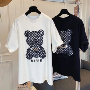 Women's Casual Cotton T-Shirt Short Sleeve Round Neck Summer Top With Plaid Bear Print And Metal Chain Detail Fashion Tee