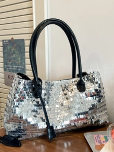 Women Fashion Sequin Tote Bag Sparkly Metallic Refractive Shoulder Bag Luxury Underarm Handbag Summer Urban Simple Style