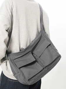 Sac fourre-tout vintage en toile gris foncé avec double poche pour le quotidien