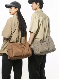 Retro Canvas Messenger Tasche mit zwei Fronttaschen und Metallschnallen für Freizeit