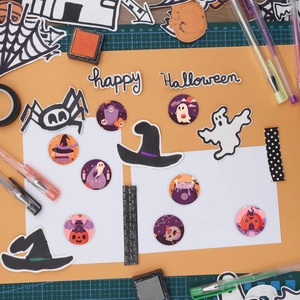 Roll of 500 Halloween stickers featuring pumpkins and ghosts for kids gift decoration