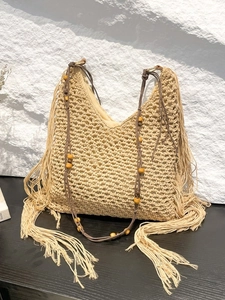 Sac fourre-tout au crochet fait main avec glands bohèmes et bandoulière en perles de bois