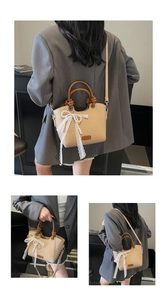 Vue en trois parties du sac fourre-tout beige en cuir avec nœud en dentelle et perles