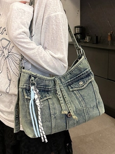 Sac Bandoulière Femme en Denim Délavé Vintage Sac Cabas Workwear Avec Breloque Corde Tressée Bandoulière Réglable Sac à Épaule