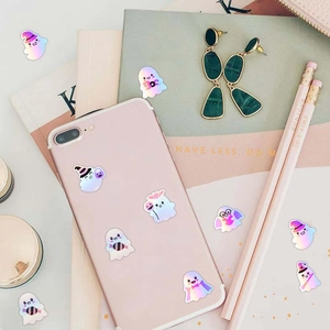 Autocollants fantômes d'Halloween holographiques sur coque de téléphone et papeterie