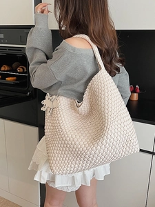 Handwoven cream hobo tote bag with star pendant, stylish large capacity shoulder bag