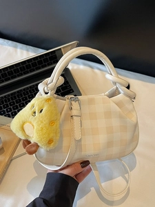 Chic pleated plaid handbag in creamy white PU leather with adjustable strap and charm