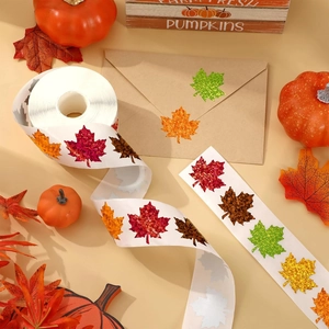 500-count glitter maple leaf stickers roll for Thanksgiving gift wrapping and envelopes