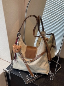 Women's Large Capacity PU Leather Tote Bag Colorblock Retro Shoulder Crossbody Bag With Bear Keychain Distressed Backpack