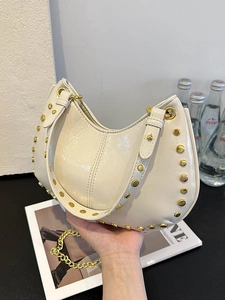 Fashion Women Crescent Hobo Bag Vintage Studded PU Leather Shoulder Crossbody Bag With Metal Chain Rivet Underarm Handbag Lady Purse