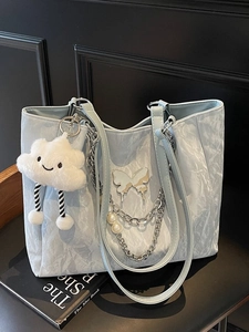 Borsa Tote da Donna Grande Capacità Ondulazione dell'Acqua in Pelle PU Borsa a Spalla Con Pendente a Nuvola Catena di Künstliche Perle Farfalla Borsa Scuola