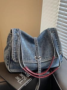 Sac cabas en jean à la mode avec chaîne et tissu bleu délavé vintage pour femmes