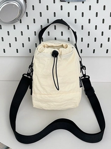 Women Nylon Drawstring Crossbody Bag Crinkle Water Bottle Holder Outdoor Travel Shoulder Phone Pouch Casual Sporty Bag