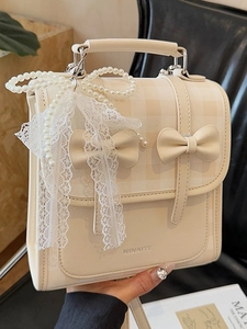 Sac à bandoulière crème élégant avec nœud, pendentif perle et dentelle pour femmes