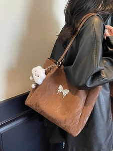 Brown large capacity tote bag with butterfly print and cloud plush pendant for women