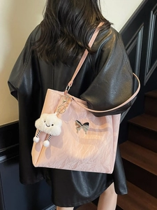 Pink large-capacity butterfly tote bag with cloud charm for daily commute and school