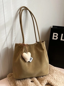 Women Retro Faux Suede Tote Bag Large Capacity Underarm Shoulder Bag With Heart Plush Charm Korean Style Bucket Handbag