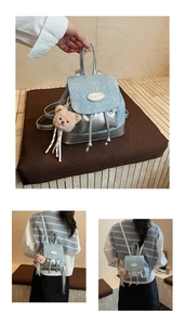 Vue détaillée du mini sac à dos en jean et argent avec breloque ourson et logo métal