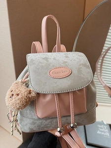 Mini sac à dos gris et rose avec texture velours et mignon petit ours en peluche