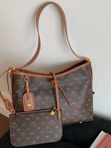 Set di Borse Tote a Grande Capacità da Donna in Pelle PU con Stampa Monogramma a Cartoni Animati Borsa a Tracolla per Pendolarismo Stile Casual