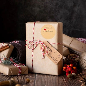 5cm round kraft paper stickers with handmade with love print for Christmas gift wrapping