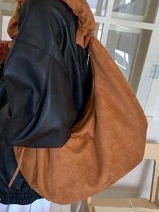 Sac Hobo Plissé Rétro pour Femmes Grande Capacité Tissu Aspect Daim Sac à Épaule Mode Sac Bandoulière Plissé Quotidien