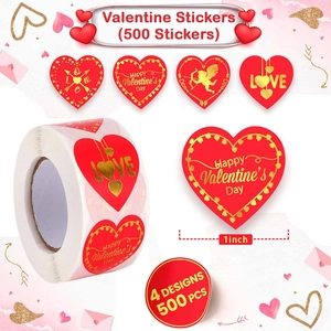 Roll of 500 heart-shaped Valentine stickers in 4 gold and red designs, 1-inch diameter