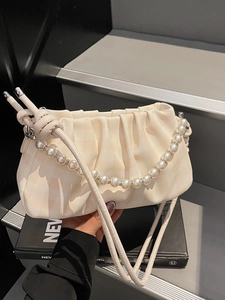 Sac à épaule Nuage en Cuir PU Plissé Pour Femmes Avec Décoration de Chaîne de Künstliche Perles Artificielles Sac Bandoulière Elégant