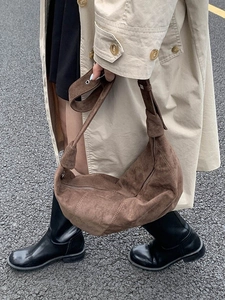 Sac Hobo Rétro en Simili Daim pour Femmes 2025 Nouveau Sac à Main Cabas Décontracté Grande Capacité Bandoulière avec Noeud et Surpiqûres