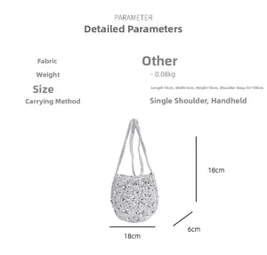 Detaillierte Maßtabelle für silberne Paillettenhandtasche mit Größe 18x18x6cm und Riemen