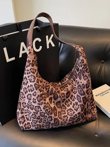 Women Leopard Print Large Capacity Tote Bag Faux Suede Shoulder Bag Zipper Casual Commuter Fashion Handbag For Daily Use