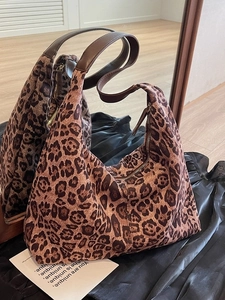 Large leopard print hobo tote bag with dark brown leather handle for woman