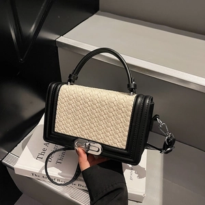 Femmes Simplicité Urbaine Sac Carré en Cuir PU Tissé Mode Bloc de Couleur Chaîne Sac à Bandoulière Sac à Main pour le Travail Quotidien