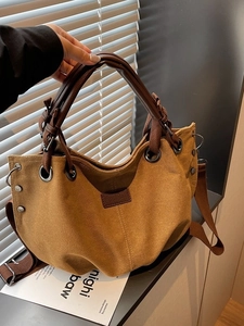 Retro canvas tote bag in caramel brown with leather straps and wide shoulder strap