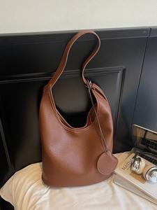 Brown lychee leather Hobo bag with round coin purse and minimalist vintage commuter design