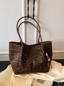 Borsa Tote in Pelle PU con Stampa Leopardata Retro Grande Capacità Borsa a Tracolla con Ciondolo in Perline di Legno per Donna