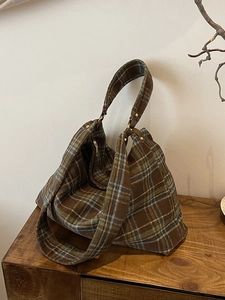 Retro Plaid Woolen Tote Bag For Women Large Capacity Checkered Shoulder Bag Autumn Winter Commuting Hobo Bag With Zipper