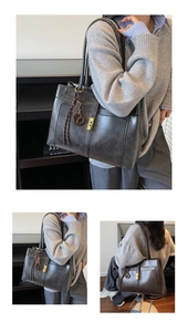 Détails du sac cabas vintage avec fermoir doré rotatif et pendentif en corde tressée
