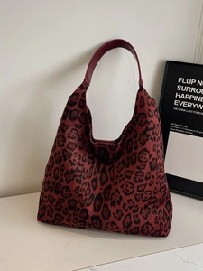 Retro burgundy leopard print hobo shoulder bag with matte finish and leather handle