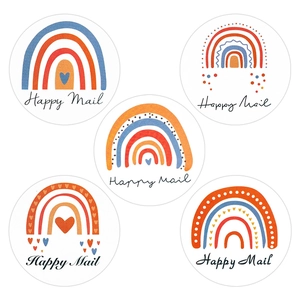 Adesivi Happy Mail arcobaleno per confezioni regalo con cinque vivaci design tondi